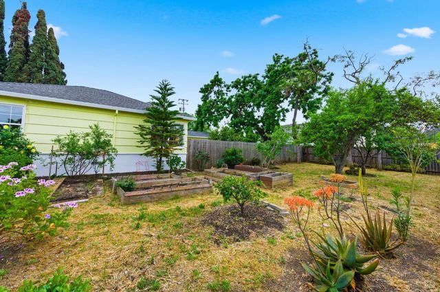 691 Annette Ave, Vallejo, CA 94591