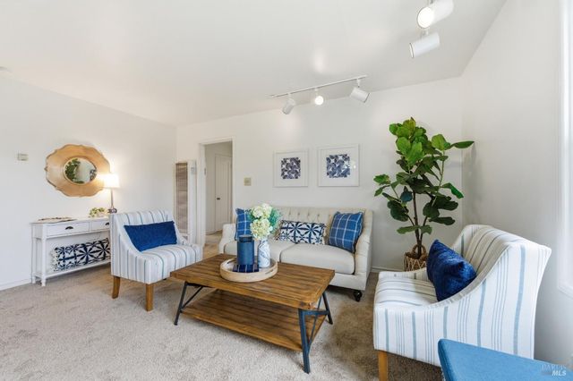 691 Annette Ave, Vallejo, CA 94591