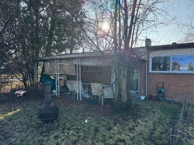 7849 Berwick Drive, Westland, MI 48185