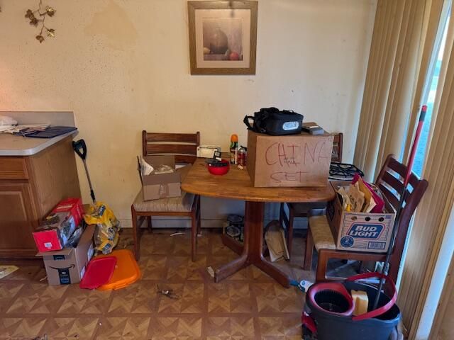 7849 Berwick Drive, Westland, MI 48185