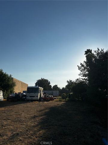 3868 Dawes, Riverside, CA 92503