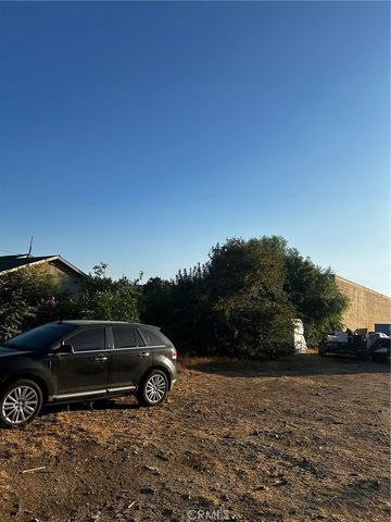 3868 Dawes, Riverside, CA 92503