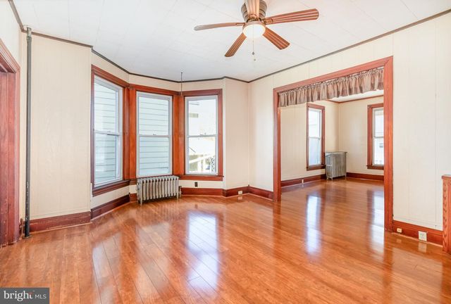 430 MARKET ST, Newport, PA 17074