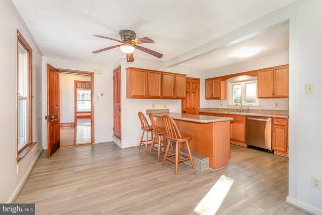 430 MARKET ST, Newport, PA 17074