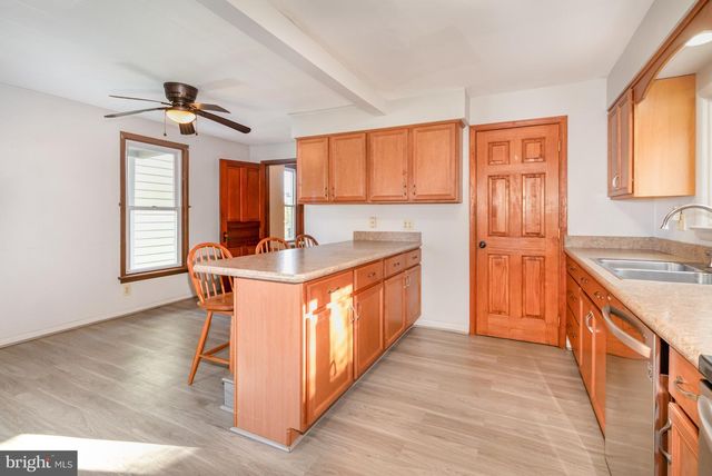 430 MARKET ST, Newport, PA 17074