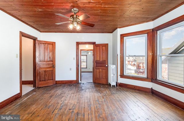 430 MARKET ST, Newport, PA 17074