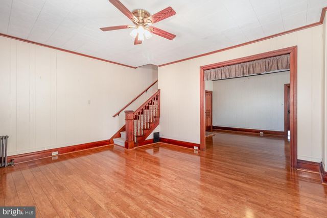 430 MARKET ST, Newport, PA 17074