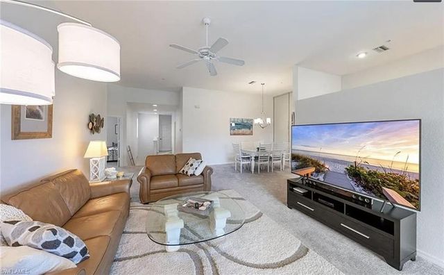 640 Lalique CIR # 407, Naples, FL 34119