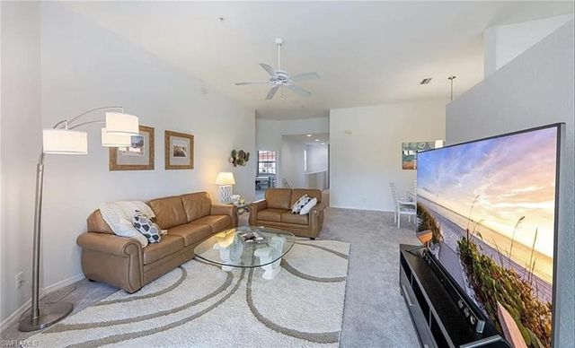 640 Lalique CIR # 407, Naples, FL 34119