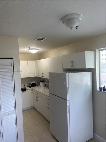 1429 NW 2nd St, Miami, FL 33125