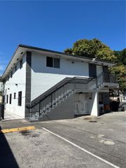 1429 NW 2nd St, Miami, FL 33125