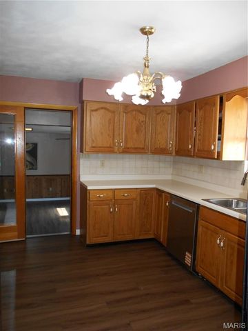 2669 Center Street, Granite City, IL 62040