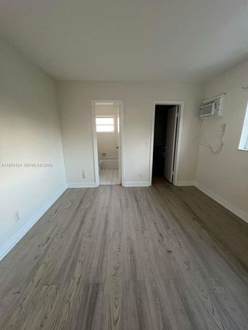 1100 NE 9th Ave 305, Fort Lauderdale, FL 33304