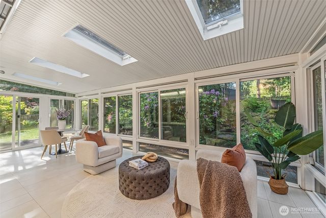 1400 143rd Place NE, Bellevue, WA 98007