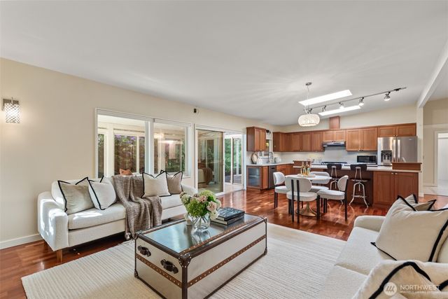 1400 143rd Place NE, Bellevue, WA 98007