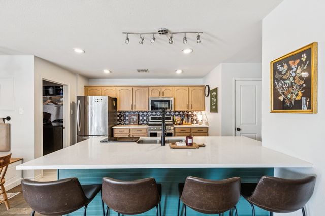 1509 Cherokee Rose Trail, Savannah, TX 76227