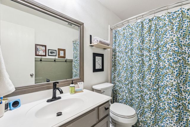 1509 Cherokee Rose Trail, Savannah, TX 76227