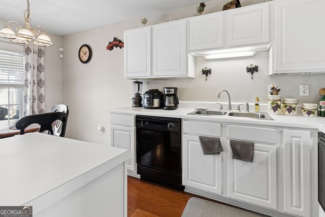 253 Gallant Court SE 17, Mableton, GA 30126