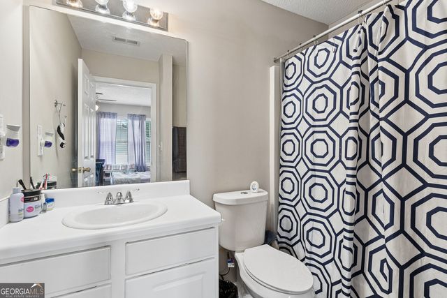 253 Gallant Court SE 17, Mableton, GA 30126