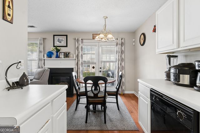 253 Gallant Court SE 17, Mableton, GA 30126