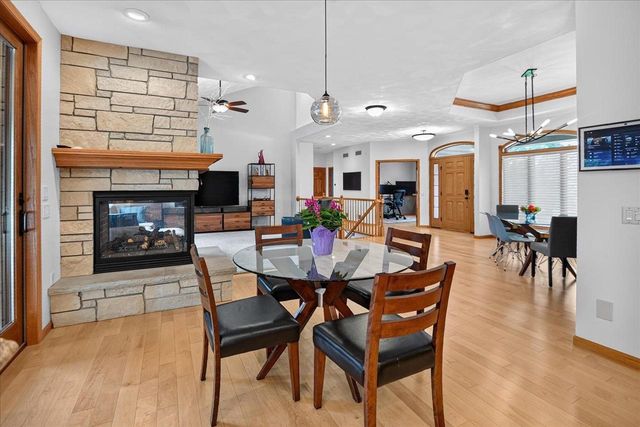 841 Wickersham Court, Sun Prairie, WI 53590