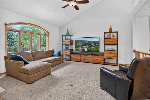 841 Wickersham Court, Sun Prairie, WI 53590