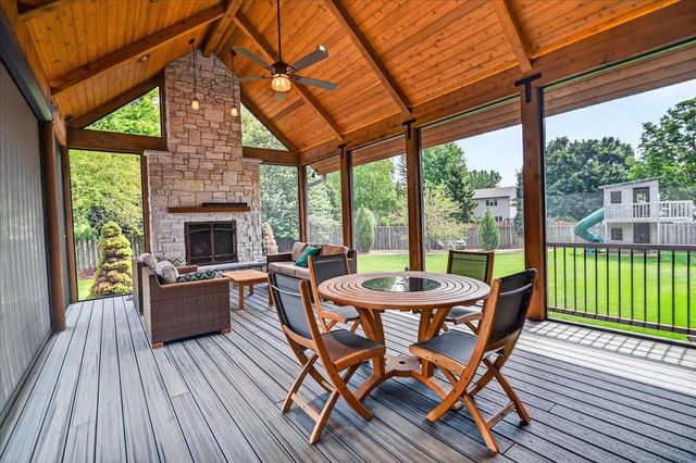841 Wickersham Court, Sun Prairie, WI 53590