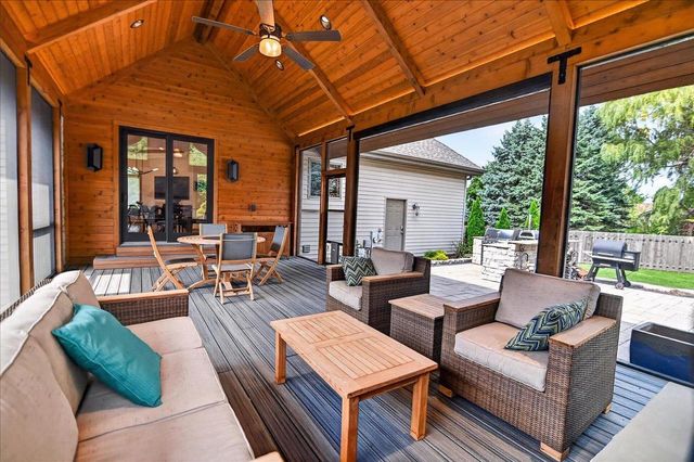 841 Wickersham Court, Sun Prairie, WI 53590