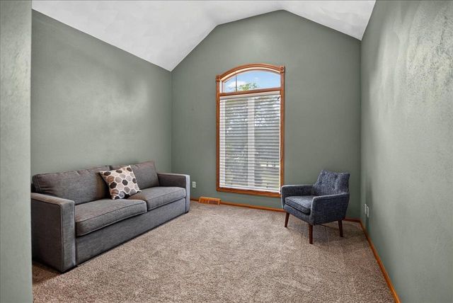 841 Wickersham Court, Sun Prairie, WI 53590