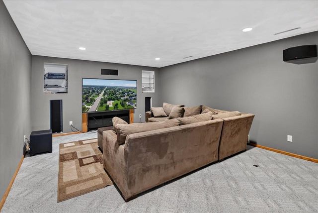 841 Wickersham Court, Sun Prairie, WI 53590