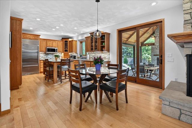 841 Wickersham Court, Sun Prairie, WI 53590