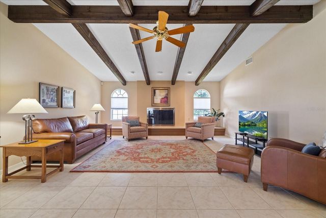 3104 BLUFFS DRIVE, Largo, FL 33770