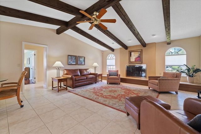 3104 BLUFFS DRIVE, Largo, FL 33770