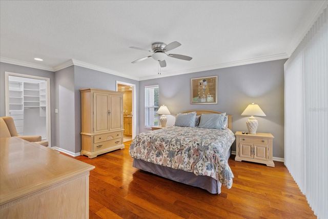 3104 BLUFFS DRIVE, Largo, FL 33770
