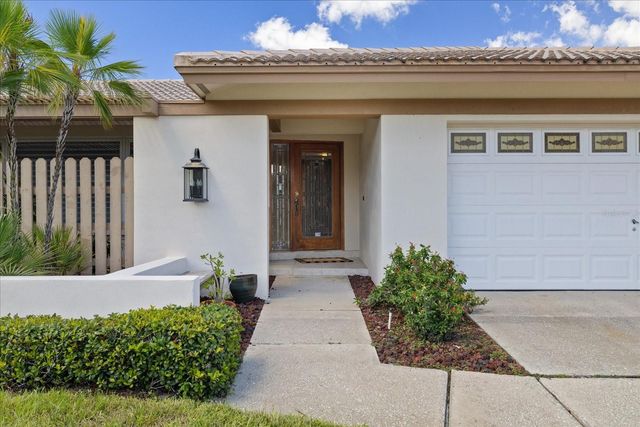 3104 BLUFFS DRIVE, Largo, FL 33770