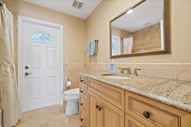 3104 BLUFFS DRIVE, Largo, FL 33770