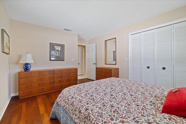 3104 BLUFFS DRIVE, Largo, FL 33770