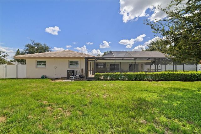 3104 BLUFFS DRIVE, Largo, FL 33770