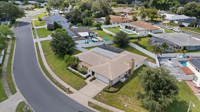 3104 BLUFFS DRIVE, Largo, FL 33770
