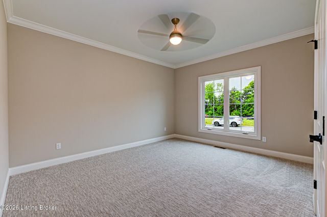 17303 White Oak Ct, Louisville, KY 40023