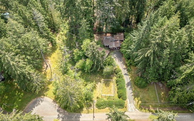 1207 E Madrona Boulevard NW, Lakebay, WA 98349