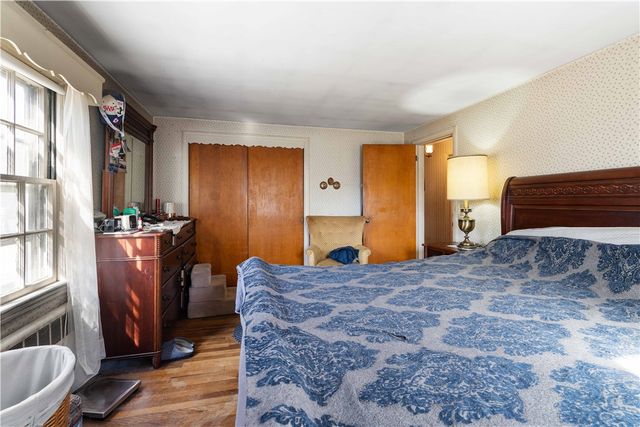 11 Terrace Drive, Bristol, RI 02809