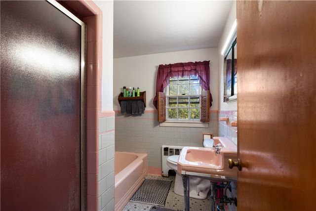 11 Terrace Drive, Bristol, RI 02809