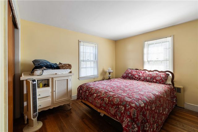 11 Terrace Drive, Bristol, RI 02809