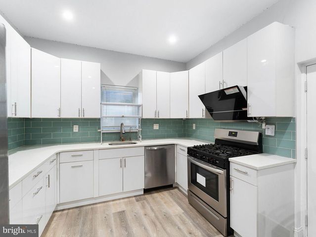 1711 BELFIELD AVE, Philadelphia, PA 19141