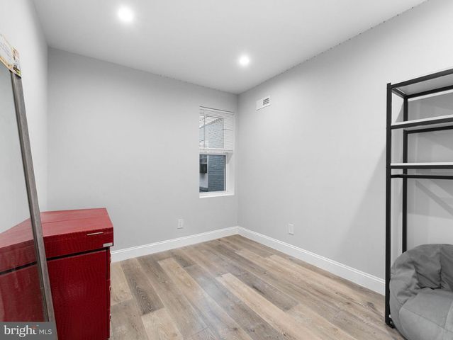 1711 BELFIELD AVE, Philadelphia, PA 19141