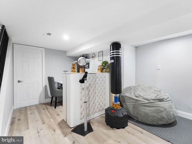 1711 BELFIELD AVE, Philadelphia, PA 19141