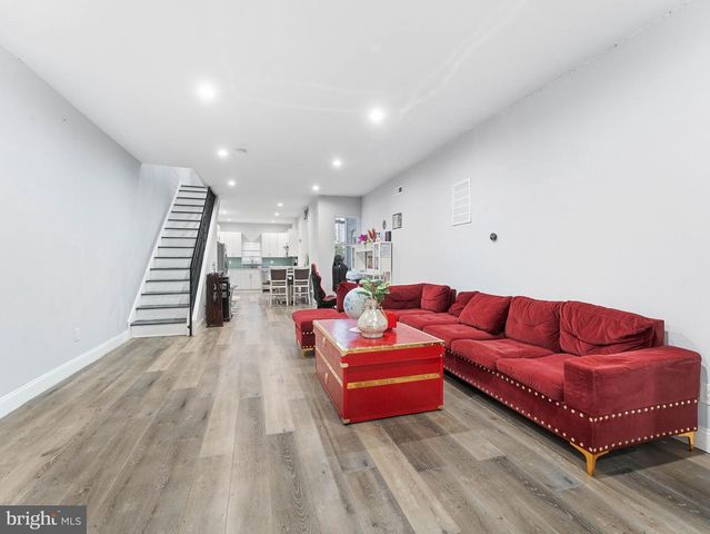 1711 BELFIELD AVE, Philadelphia, PA 19141