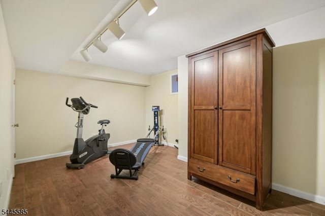 167 Marion Dr, West Orange Twp., NJ 07052