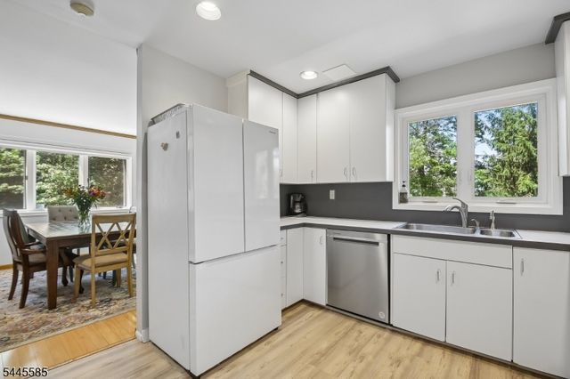 167 Marion Dr, West Orange Twp., NJ 07052